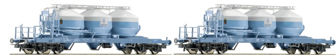 Set of 2 Silo cars Solvay<br /><a href='images/pictures/Roco/67011.jpg' target='_blank'>Full size image</a>